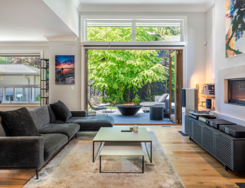 2255 Lloyd Ave, North Vancouver